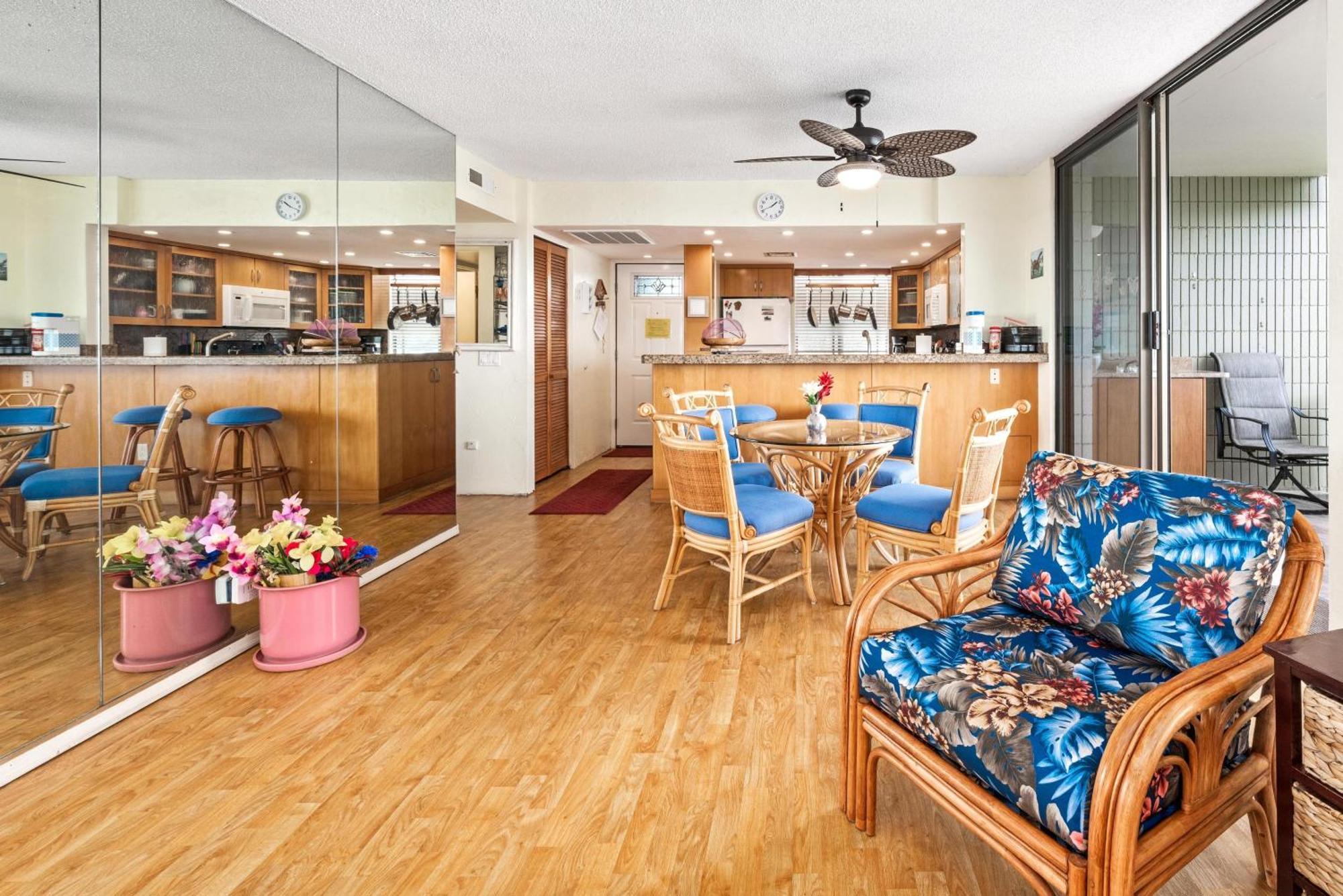Big Island White Sands Village By Coldwell Banker Island Vacations Kailua-Kona Exterior photo